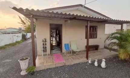 ÓTIMA OPORTUNIDADE CASA  À VENDA EM BALNEÁRIO ARROIO DO SILVA 