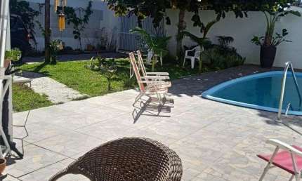 ÓTIMA OPORTUNIDADE CASA  À VENDA EM BALNEÁRIO ARROIO DO SILVA 
