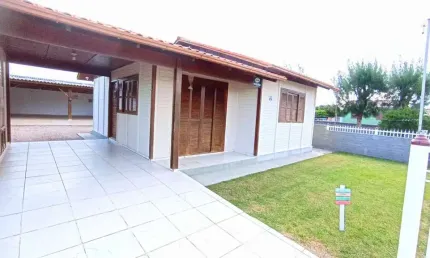 Casa com 3 quartos à venda na Praia do Pescador, Balneário Arroio do Silva 
