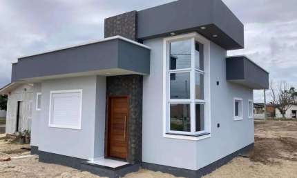 ÓTIMA OPORTUNIDADE CASA  À VENDA EM BALNEÁRIO ARROIO DO SILVA 