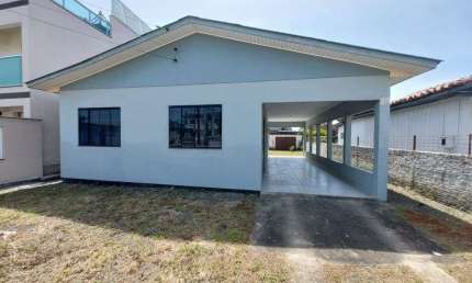 ÓTIMA OPORTUNIDADE CASA  À VENDA EM BALNEÁRIO ARROIO DO SILVA 