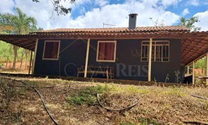 Chácara / sítio com 2 quartos à venda na Zona Rural, Campestre 