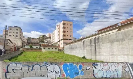 Terreno à venda no Jardim Quisisana, Poços de Caldas 