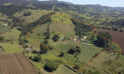 Fazenda à venda na Zona Rural Barreiro 2, 997, Barreiro, Caldas