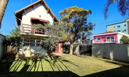 Casa com 4 quartos à venda na Rua Evangelina Mourão Vivas, 300, Jardim Country Club, Poços de Caldas
