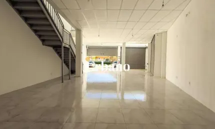 Loja de esquina para locação na Av. do Nazário – 291,51m²