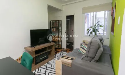 Apartamento com 2 quartos à venda na Rua Duque de Caxias, 1525, Centro Histórico, Porto Alegre, 60 m2 por R$ 264.000