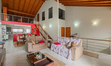 Casa com 3 quartos à venda na Rua Concorde, 121, Jardim Itu Sabará, Porto Alegre, 466 m2 por R$ 1.219.000