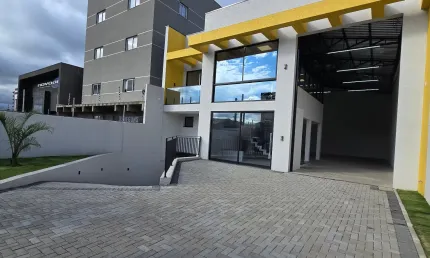 Loja  Comercial Nova Rua Harry Feeken - Vende ou Aluga