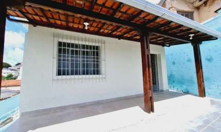 Casa com 3 quartos à venda na Jequiriçá, 505, Concórdia, Belo Horizonte por R$ 640.000