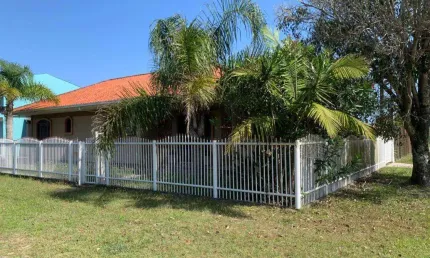 Casa 3 Dormitórios à venda no Bairro Arroio Teixeira com 110 m² de área privativa