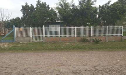 Casa 3 Dormitórios à venda no Bairro Curumim com 70 m² de área privativa