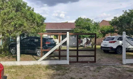 Casa 3 Dormitórios à venda no Bairro Arroio Teixeira com 88 m² de área privativa