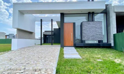 Casa 3 Dormitórios à venda no Bairro Arroio Teixeira com 165 m² de área privativa