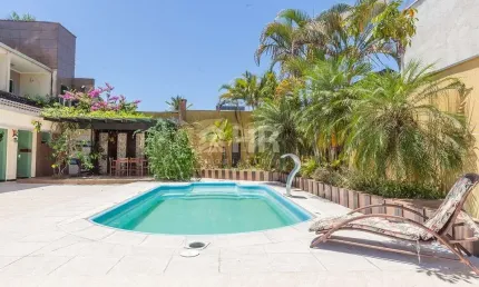 Casa com 7 quartos à venda na Rua Valdir Müller, 988, Caiobá, Matinhos, 300 m2 por R$ 3.150.000