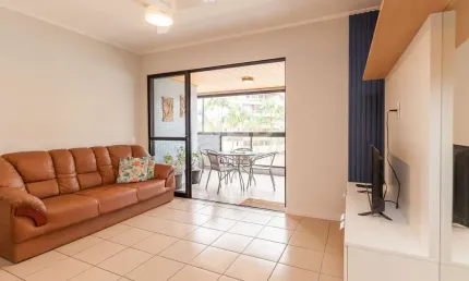 Apartamento com 3 quartos à venda na Rua Paranaguá, 31, Caiobá, Matinhos, 89 m2 por R$ 1.090.000