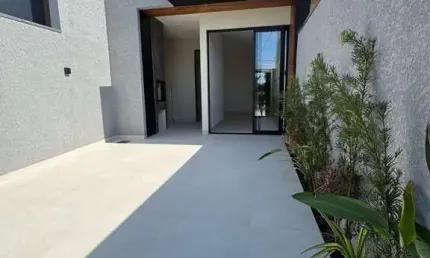 Casa com 3 quartos à venda na Avenida Praia Grande, 517, Praia Grande, Matinhos, 74 m2 por R$ 720.000
