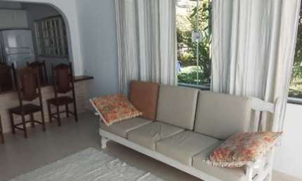 Casa com 2 dormitórios, para venda, na Vila Poquinha, na Praia do Ubatumirim, em Ubatuba.