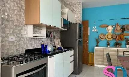 Apto com 2 dormitórios, para locação definitiva, nas Toninhas, Ubatuba - SP