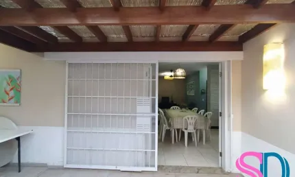 Apartamento térreo, com 2 dormitórios, no Itaguá, Ubatuba - SP