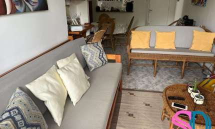 Apartamento com 02 dormitórios, mobiliado, para venda no bairro Itaguá, em Ubatuba - SP.