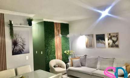 Belíssimo apartamento mobiliado no centro de Ubatuba