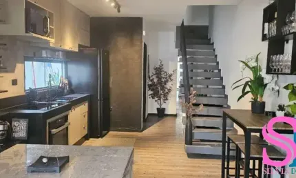 Casa tipo sobrado, com 4 dormitórios e piscina para venda no Itagua em Ubatuba -SP