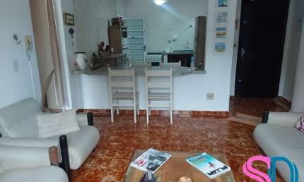 Apartamento com 2 dormitórios, sendo 1 suíte, para venda, no Tenório, em Ubatuba - SP