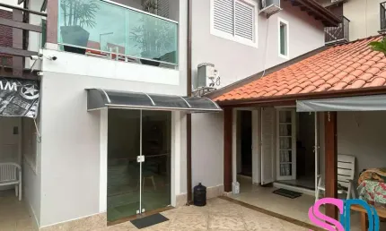 Casa com 3 dormitórios, para venda, no bairro Acaraú, em Ubatuba - SP