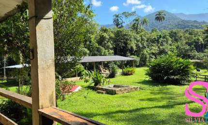 Encantador Sítio de 13.600 m², Localizado a poucos minutos das Praias, no Bairro do Taquaral, Ubatuba -SP.