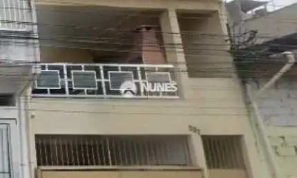 Casa à venda no Parque dos Camargos, Barueri 