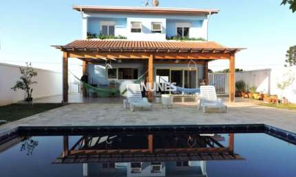 Excelente Casa Residencial Vintage - Granja Vianna - FINANCIA