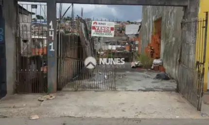 Terreno à venda na Vila Silviânia, Carapicuíba 