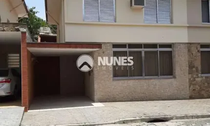 Sobrado com excelente localização - Centro de Osasco - Rua fechada.