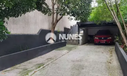 KM 18 - Casa térrea comercial e residencial com localização privilegiada!