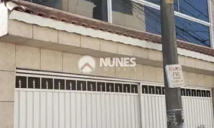 CASA AMPLA - JARDIM ELVIRA com 3 Dormitórios - garagem para 2 carros