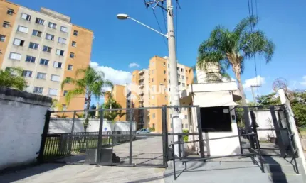 Apartamento com 2 quartos para alugar no Jardim São Luiz, Jandira 