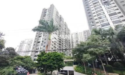 Próximo ao Shopping União Osasco, Estação Presidente Altino