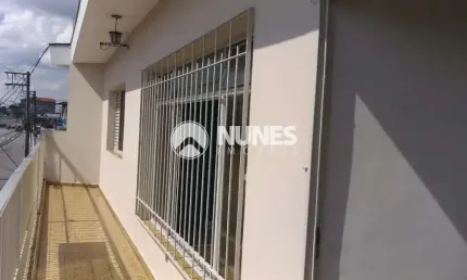 Casa com 03 dormitórios em um bairro privilegiado em Osasco - Jd. das flores. Oportunidade - Para fins residenciais e comerciais!