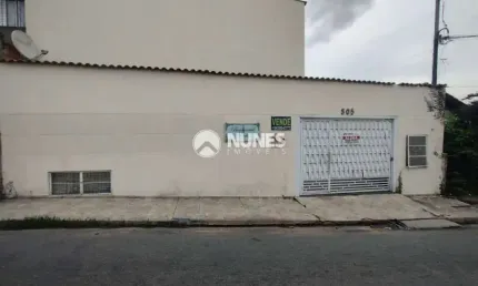 Casa em condomínio fechado com 2 quartos para alugar na Vila Maria Helena, Carapicuíba 