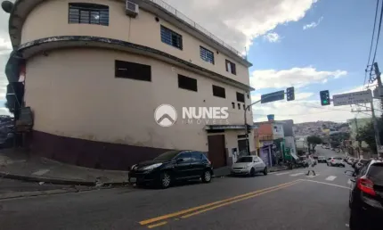 Ponto comercial para alugar no Jardim Elvira, Osasco 