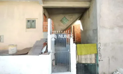 Casa residencial c/ 02 quartos no bairro villas dos andrades