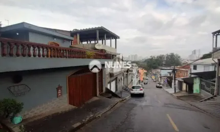 Casa com 2 quartos para alugar no Ayrosa, Osasco 