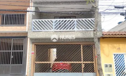 Casa assobradada com 2º quartos no bairro do bandeiras em osasco/sp.