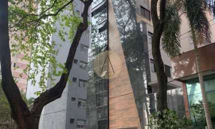Apartamento com área privativa em Funcionários  -  Belo Horizonte