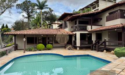 Casa com 4 quartos para alugar na Rua Oscar Versiani Caldeira, 30, Mangabeiras, Belo Horizonte