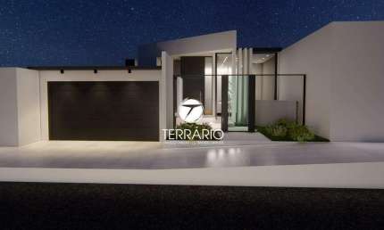 Casa à venda no Reserva Vila Paiva em Varginha com piscina, churrasqueira, 3 banheiros, 1 suíte e 2 vagas