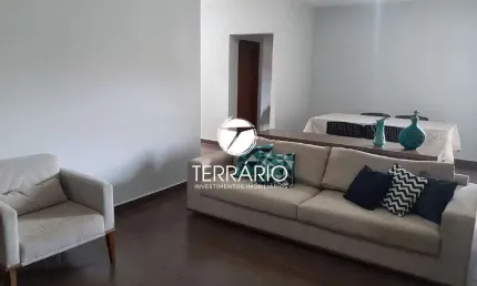 Casa à venda no Jardim Bouganville em Varginha com 3 quartos, 1 suíte, 2 banheiros e 2 vagas