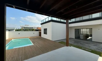 Casa em condomínio fechado com 4 quartos à venda na Rua José Francisco Bernardes, 2134, Centro, Camboriú