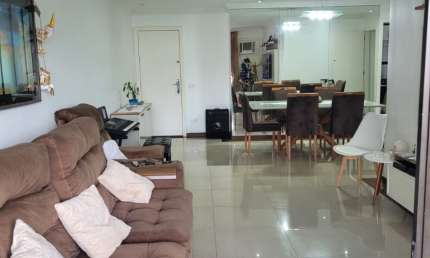 Apartamento à venda no condomínio Residencial Grand Prix, Barra Olímpica